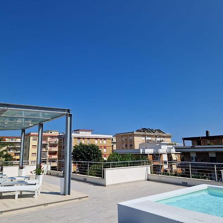 Acca Residence Terracine Extérieur photo